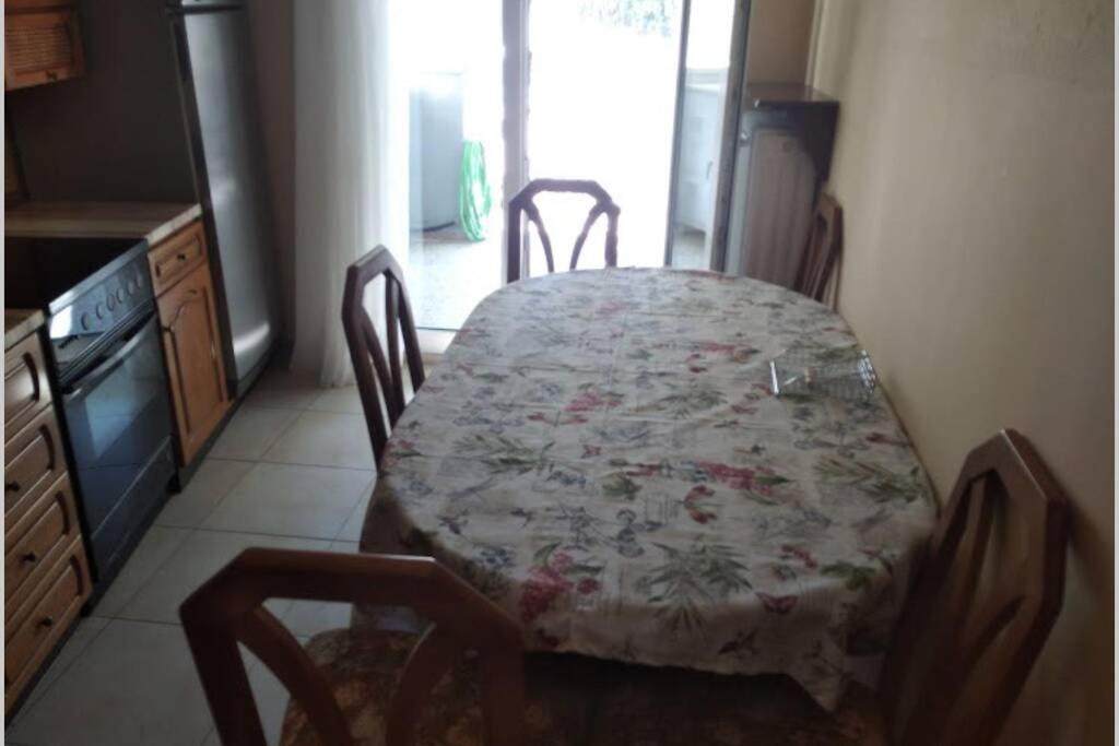 Debby'S Central Apartment Kavála Ngoại thất bức ảnh