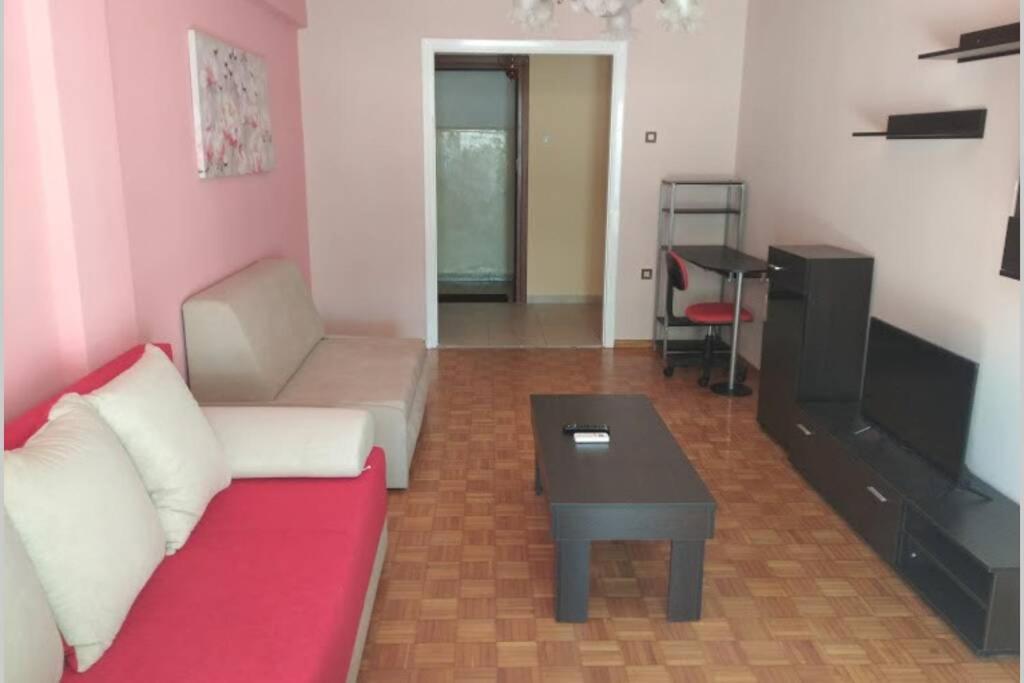 Debby'S Central Apartment Kavála Ngoại thất bức ảnh