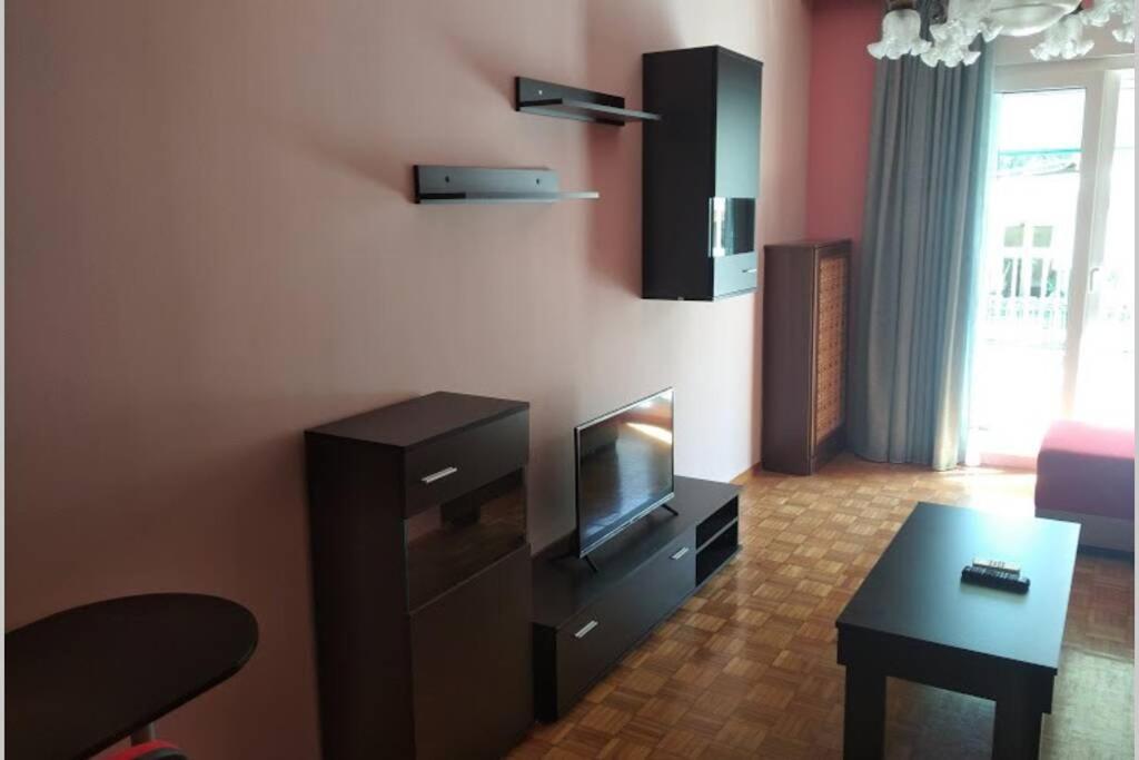 Debby'S Central Apartment Kavála Ngoại thất bức ảnh