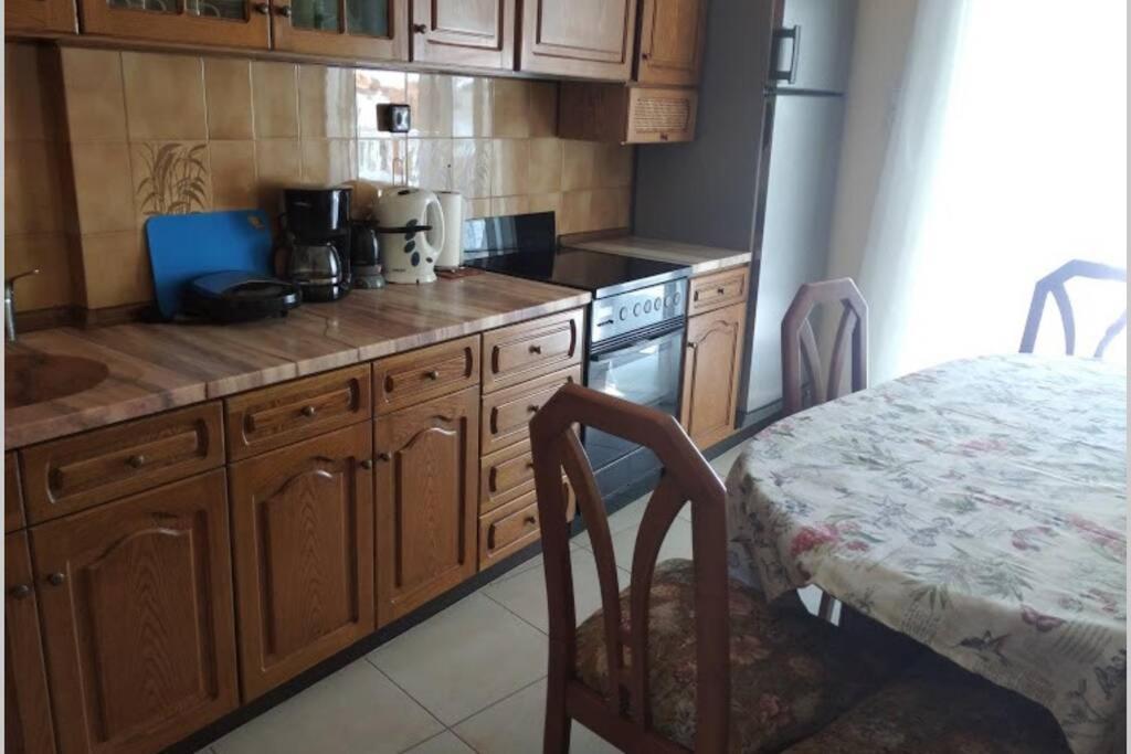 Debby'S Central Apartment Kavála Ngoại thất bức ảnh